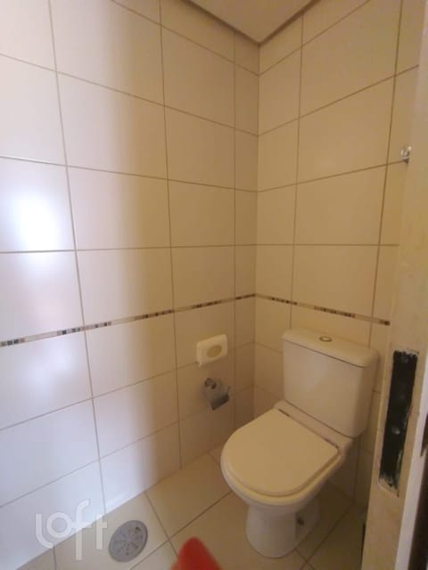 Image 3 - 227831
